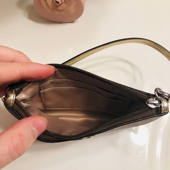 Coach Wristlet - Picture 4 of 5